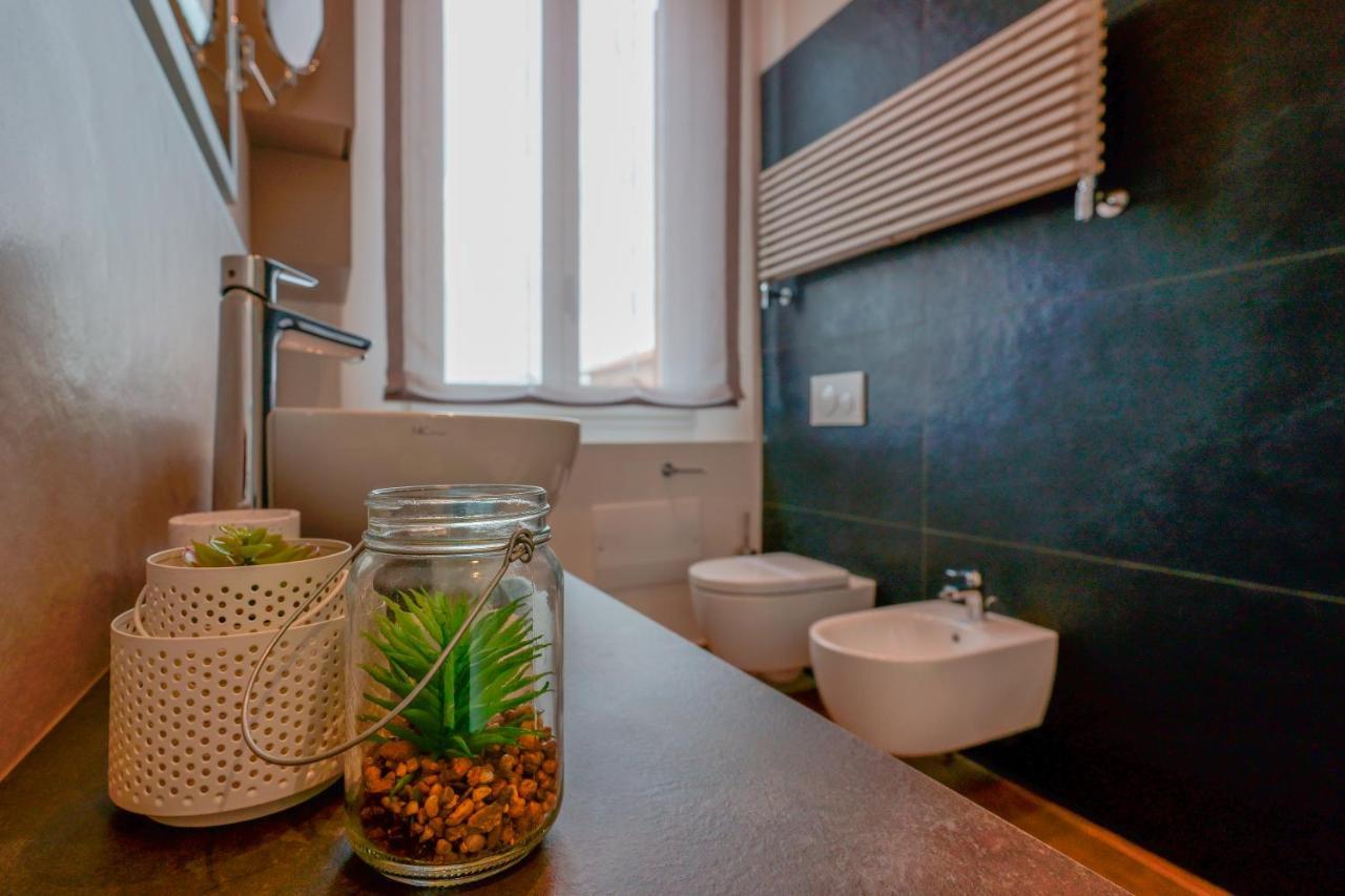 볼로냐 Attico Di Via D'Azeglio B&B 외부 사진
