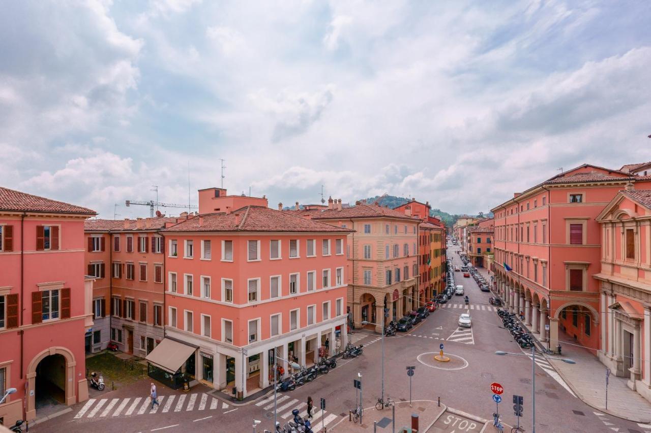 볼로냐 Attico Di Via D'Azeglio B&B 외부 사진